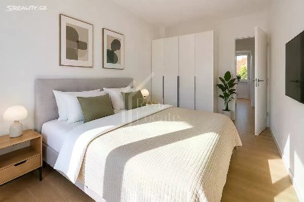 Pronájem bytu 2+kk 65 m² Praha - Karlín