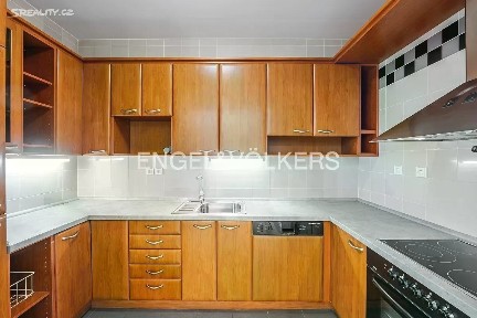 Pronájem bytu 5+1 156 m²
