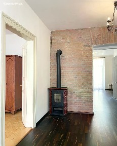 Pronájem bytu 2+1 71 m² Helmova, Praha - Nové Město
