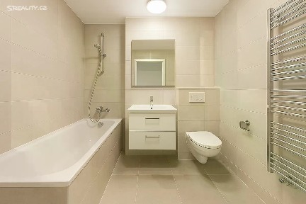 Pronájem bytu 2+kk 65 m² Na Valentince, Praha - Smíchov