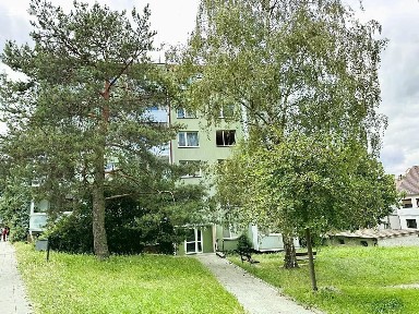 Třebíč, Nové Dvory, Obránců míru, 14