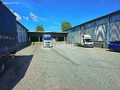 Pronájem skladového prostoru 500 m²