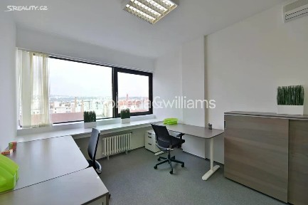 Pronájem kanceláře 1326 m² Dělnická, Praha - Holešovice