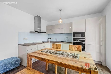 Pronájem bytu 2+kk 66 m² Vejprnická, Plzeň - Skvrňany