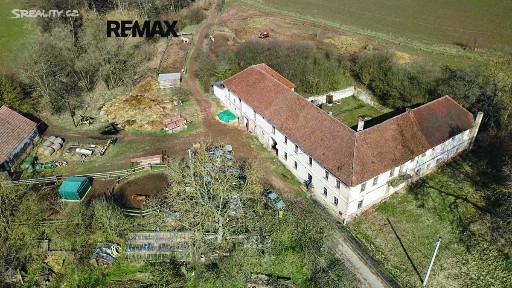 Prodej zemědělské usedlosti 951 m², pozemek 12336 m²