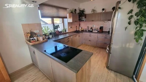 Prodej rodinného domu 200 m², pozemek 1041 m²