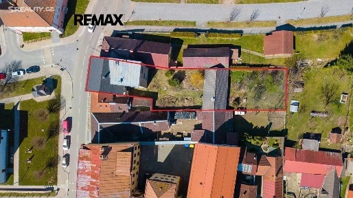 Prodej rodinného domu 196 m², pozemek 828 m² Mariánské náměstí, Černovice