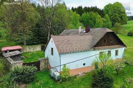Prodej chalupy 200 m², pozemek 11151 m²
