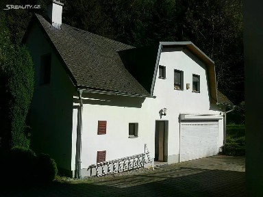 Prodej rodinného domu 1000 m², pozemek 133323 m²