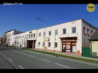 Pronájem skladového prostoru 370 m²