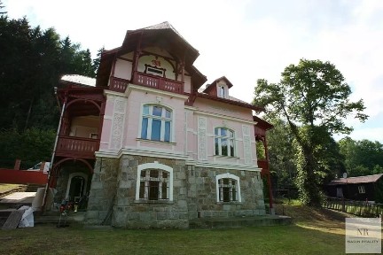 Pronájem vily 250 m², pozemek 1500 m² K Přehradě, Karlovy Vary - Doubí