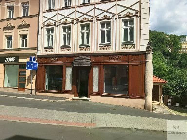 Prodej obchodního prostoru 150 m²