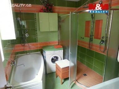 Prodej obchodního prostoru 1146 m²
