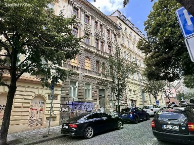 Prodej činžovního domu 1015 m² Praha - Praha 2