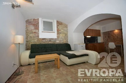 Prodej komerční nemovitosti 47 m² U božích bojovníků, Praha - Žižkov