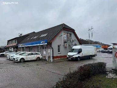 Prodej skladového prostoru 3266 m²