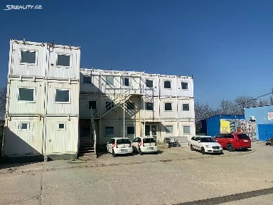 Prodej skladového prostoru 375 m²
