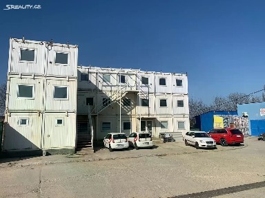 Prodej skladového prostoru 375 m²