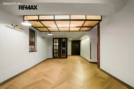 Prodej komerční nemovitosti 268 m² Biskupcova, Praha - Žižkov