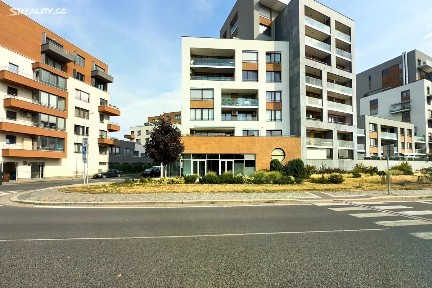 Prodej restaurace 217 m² V Háji, Praha - Holešovice