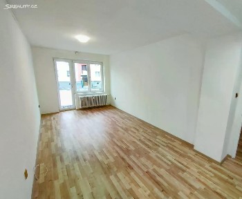 Pronájem bytu 2+1 54 m² K. H. Máchy, Jirkov