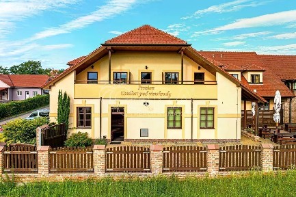 Prodej ubytovacího zařízení 1450 m²