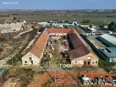 Prodej skladového prostoru 1271 m²