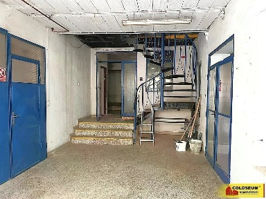 Prodej výrobní haly, prostoru 597 m²