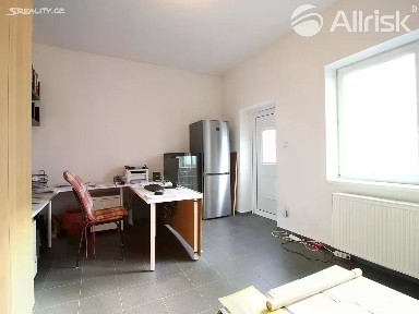 Prodej výrobní haly, prostoru 1208 m²