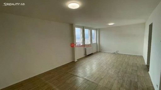 Pronájem bytu 1+1 41 m² Antonína Sochora, Teplice - Trnovany