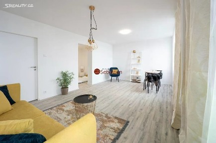 Pronájem bytu 2+1 59 m² Antonína Sochora, Teplice - Trnovany