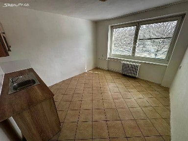 Pronájem bytu 1+kk 18 m² tř. Budovatelů, Most