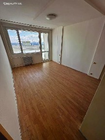 Pronájem bytu 4+1 99 m² Karla Čapka, Krupka - Maršov