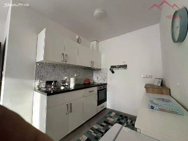 Pronájem bytu 2+kk 50 m² Žižkovo náměstí, Chomutov