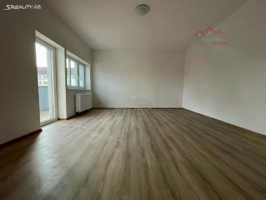 Pronájem bytu 1+1 43 m² Ruská, Chomutov