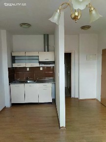 Pronájem bytu 1+kk 19 m² Prostřední, Ústí nad Labem - Předlice
