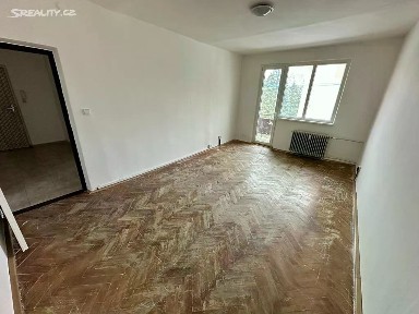 Pronájem bytu 2+1 51 m² Chomutovská, Kadaň