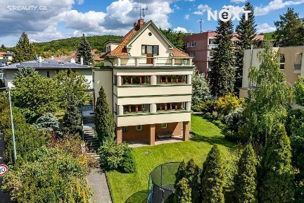 Prodej rodinného domu 300 m², pozemek 1330 m² Revoluce, Praha - Modřany