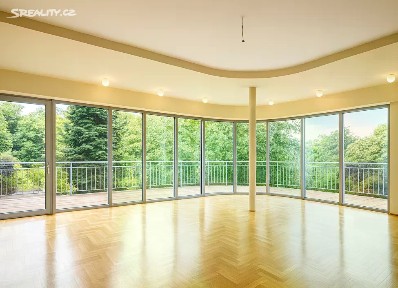 Prodej vily 986 m², pozemek 1955 m² Praha