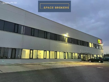 Pronájem skladového prostoru 8794 m²