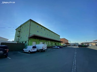 Pronájem skladového prostoru 250 m²