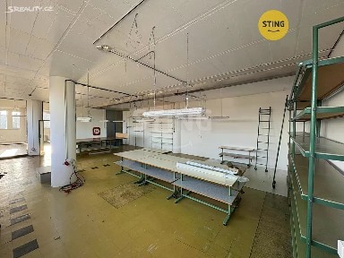 Pronájem výrobní haly, prostoru 128 m²