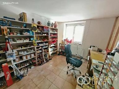 Pronájem obchodního prostoru 100 m²