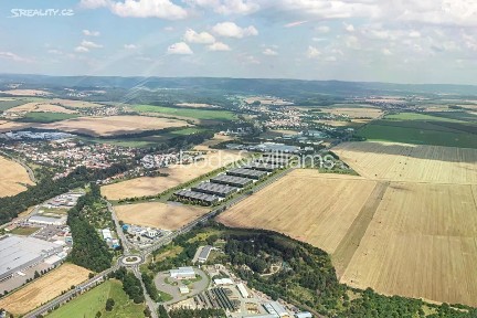 Pronájem skladového prostoru 10242 m²