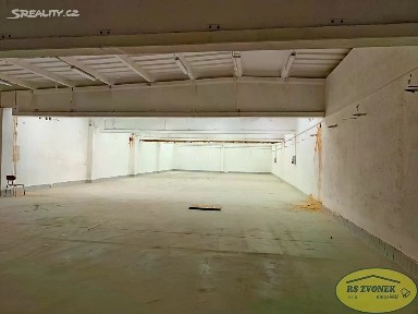 Pronájem výrobní haly, prostoru 1200 m²