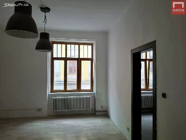 Pronájem kanceláře 80 m²