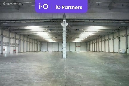 Pronájem skladového prostoru 2000 m²