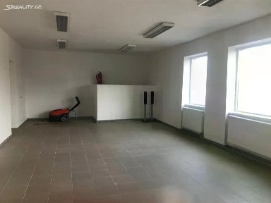Pronájem obchodního prostoru 237 m² Tovačov