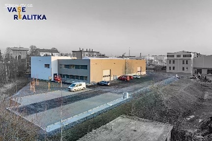 Pronájem výrobní haly, prostoru 1637 m²