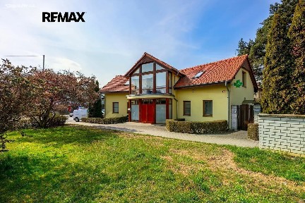 Pronájem obchodního prostoru 120 m²